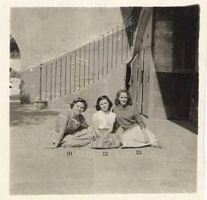 ECOLE DES DAMES AFRICAINES RUE BERANGER ST PIERRE 1956